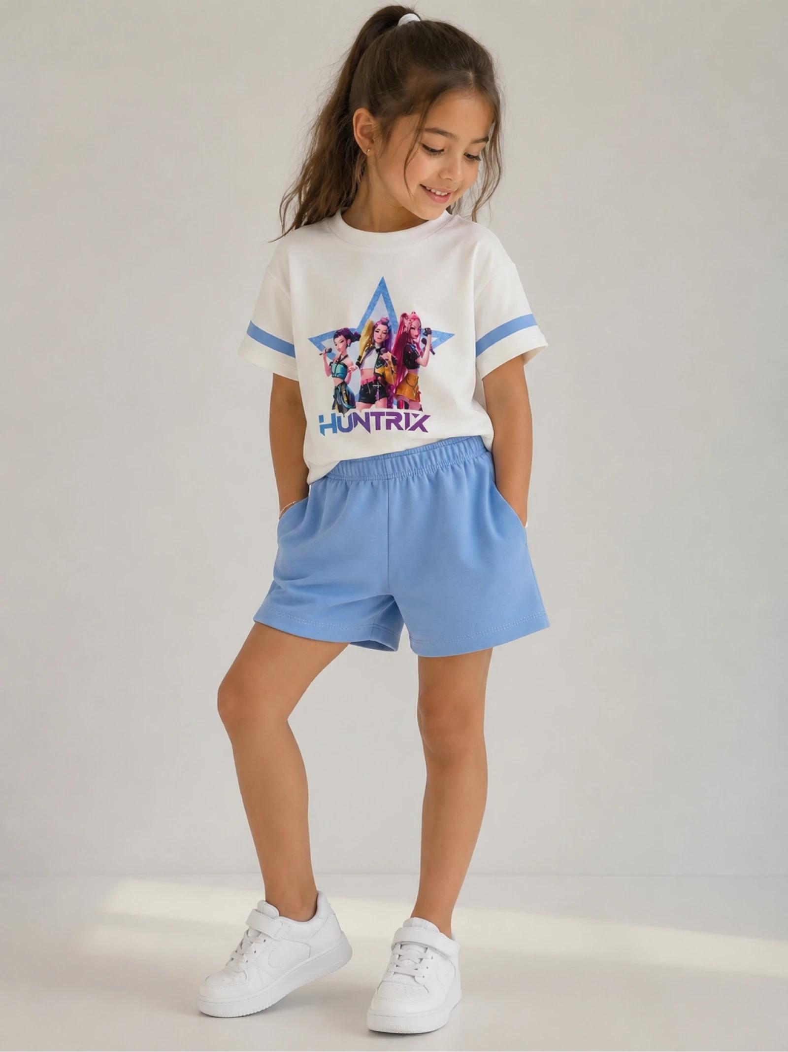 💙 Conjunto infantil Huntrix azul – T-shirt + Short 💙 – photo 6